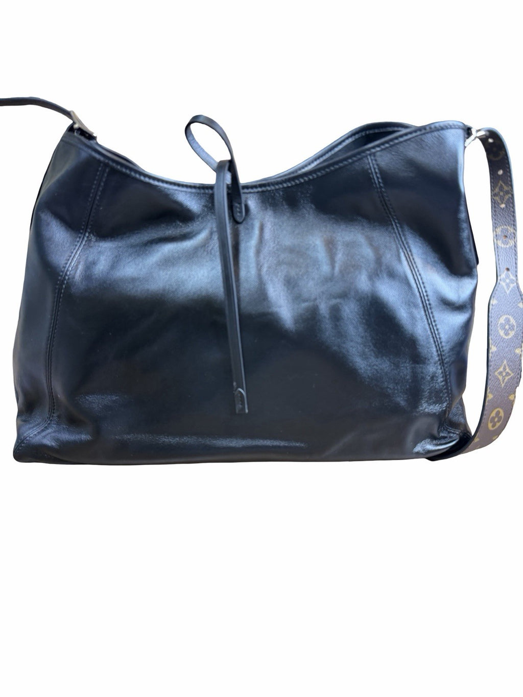 Louis Vuitton Leather Cargo Carryall PM 2024