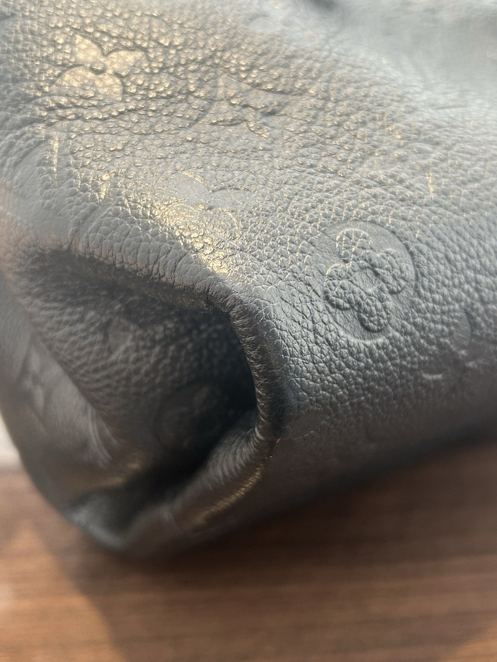 Louis Vuitton Babylon Tote MM