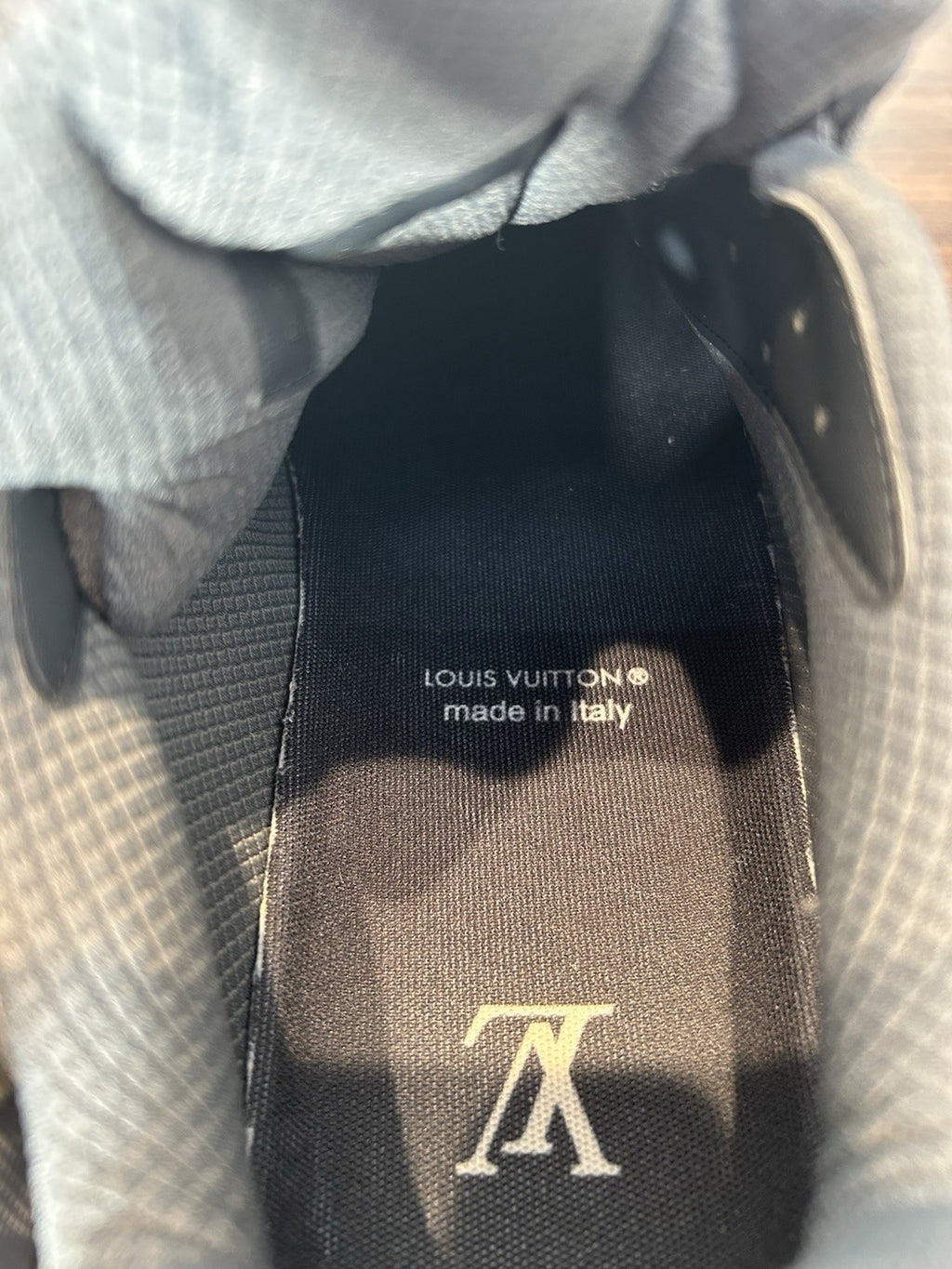 Louis Vuitton LV Runner Tactic Athletic Sneakers Size 8.5LV / 9.5 US
