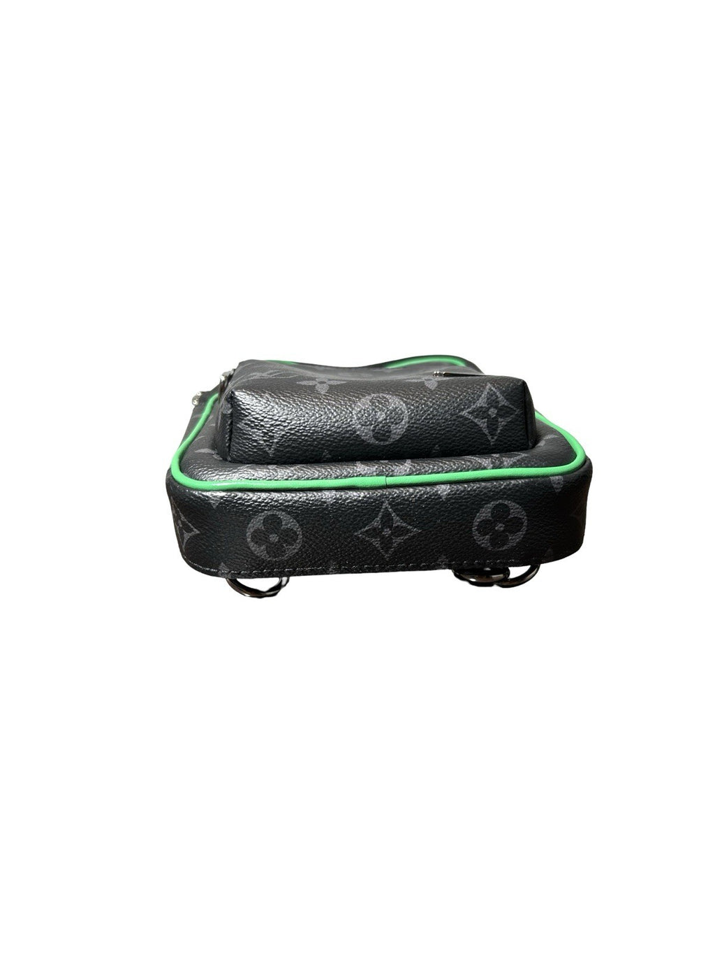 LOUIS VUITTON Monogram Eclipse Avenue Slingbag 