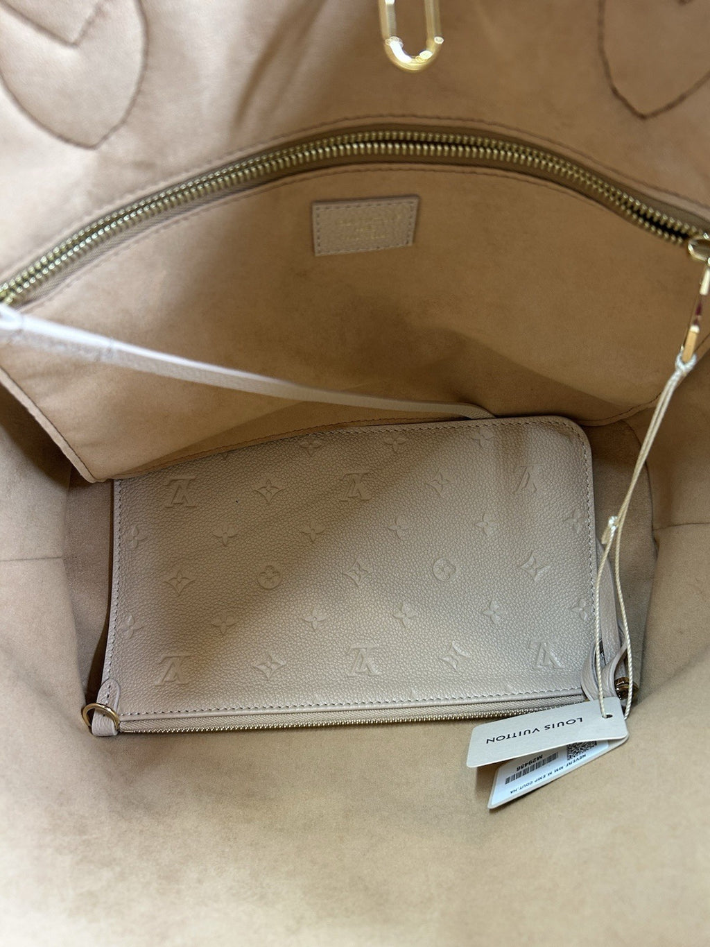 Louis Vuitton Neverfull MM Empreinte Leather 