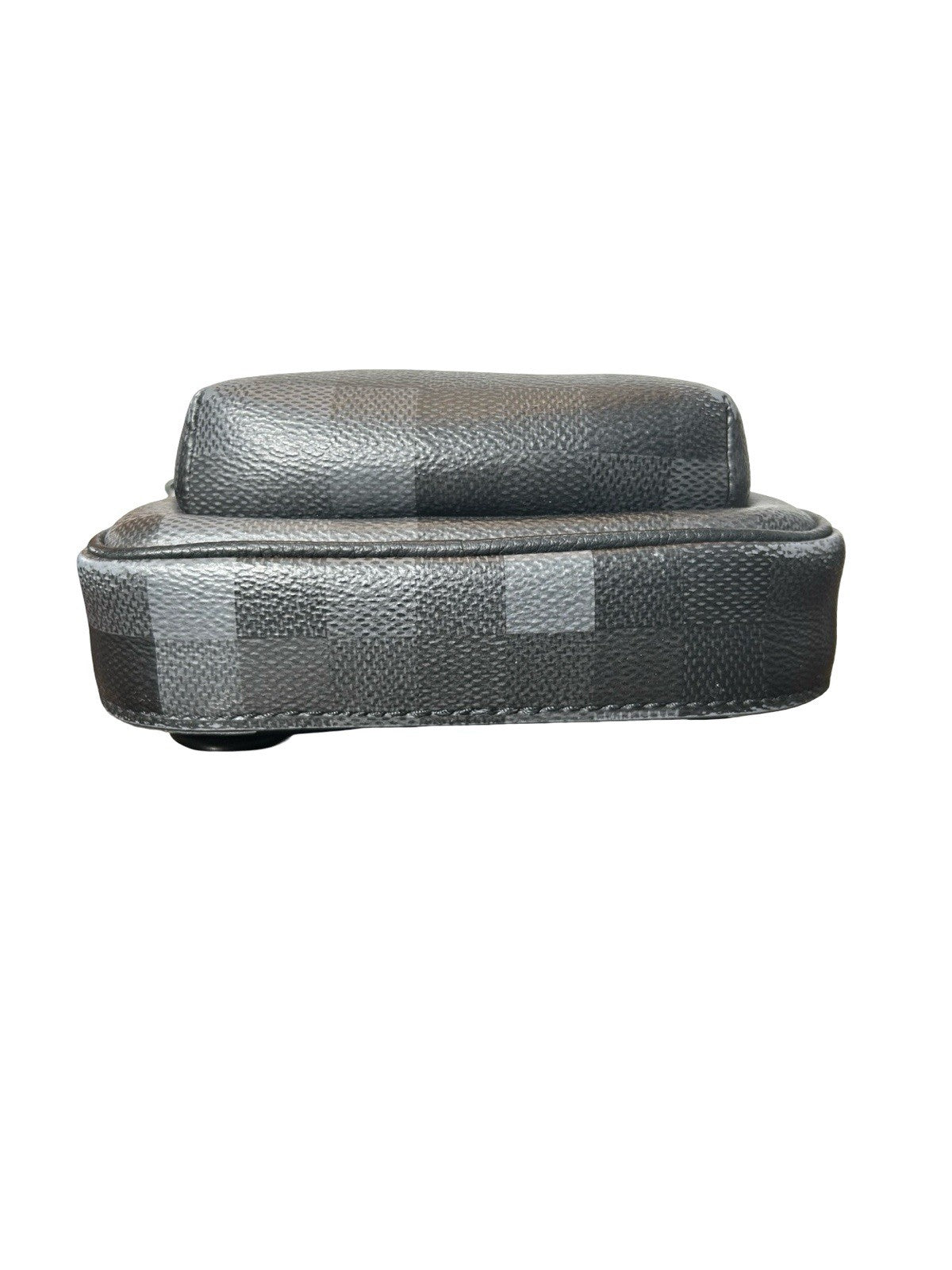 Louis Vuitton Avenue Sling Bag in Damier Graphite