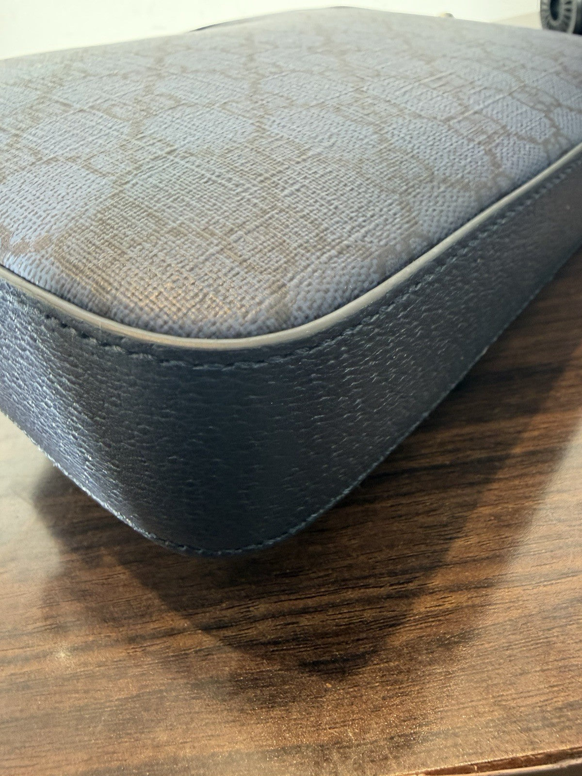 Gucci GG Supreme Crossbody Bag