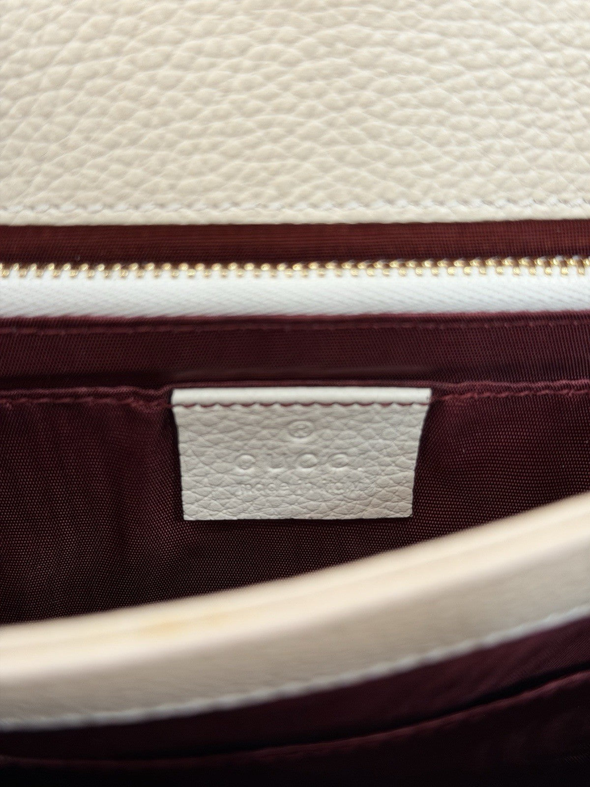 Gucci Zumi Flap Shoulder Bag Leather Small White