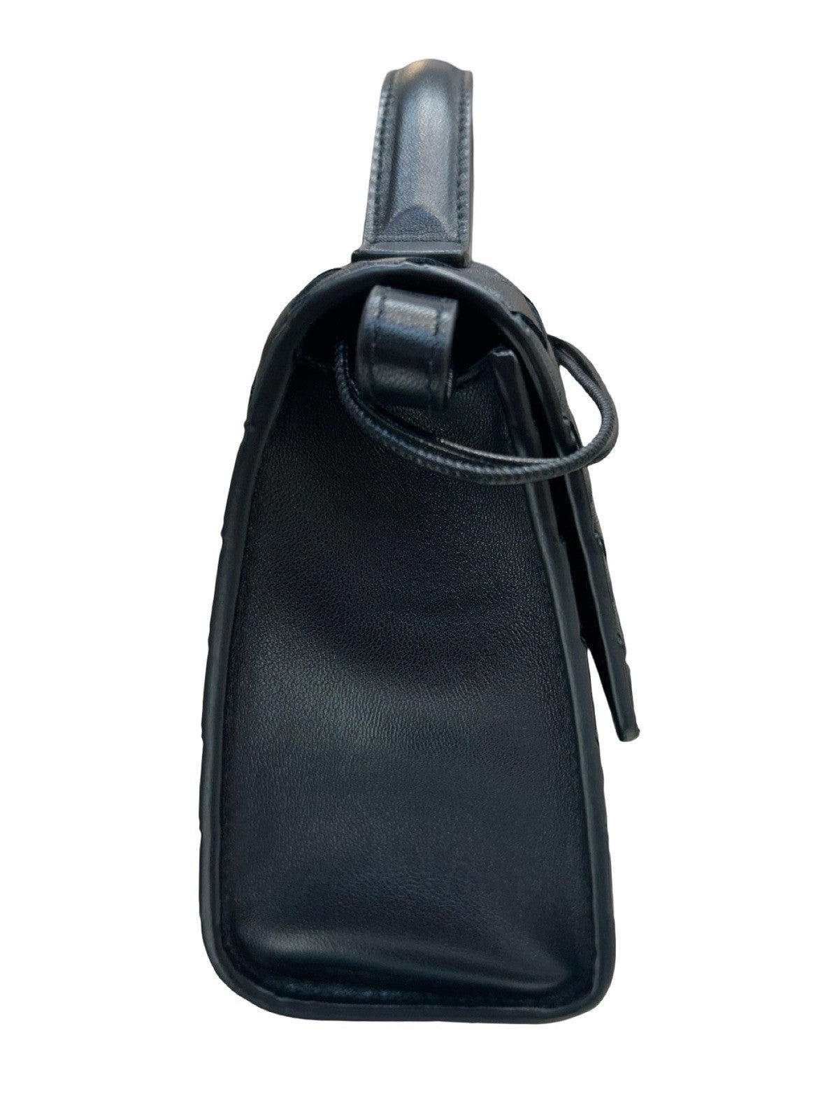 Bottega Veneta Andiamo Clutch Should Bag