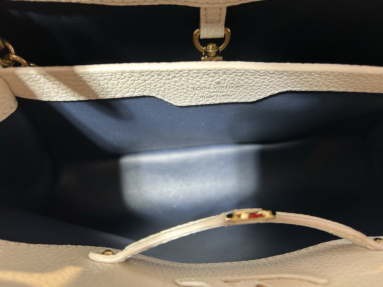 Louis Vuitton Capucines BB handbag in Navy Blue