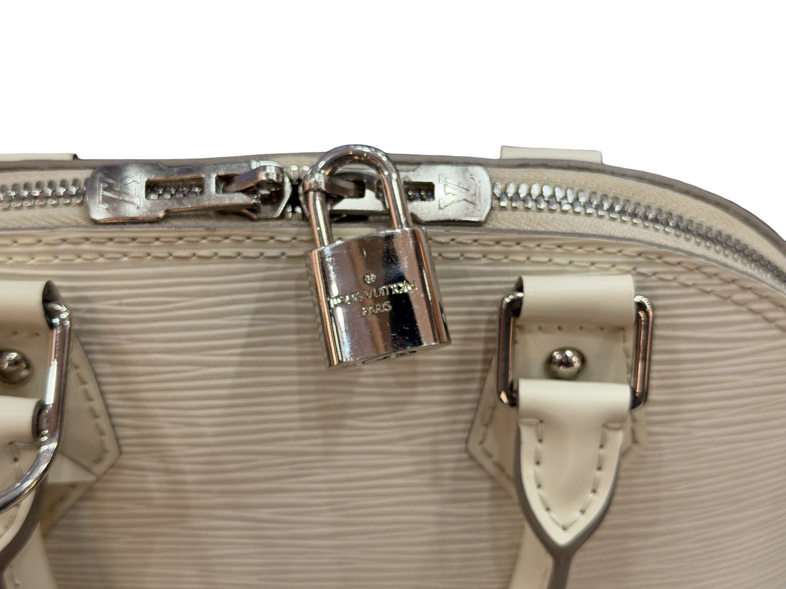 Louis Vuitton Epi Alma BB Ivory