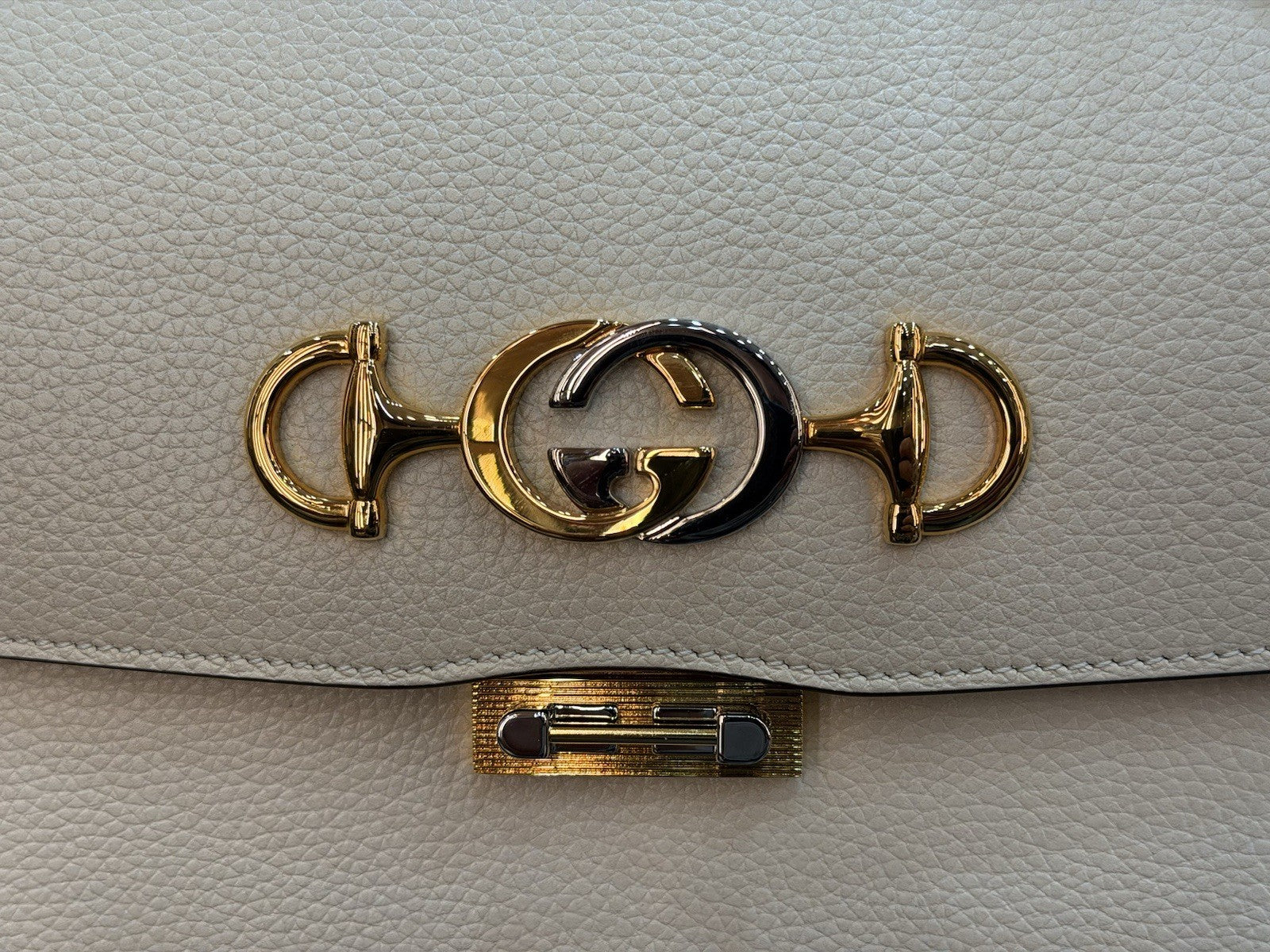 Gucci Zumi Flap Shoulder Bag Leather Small White