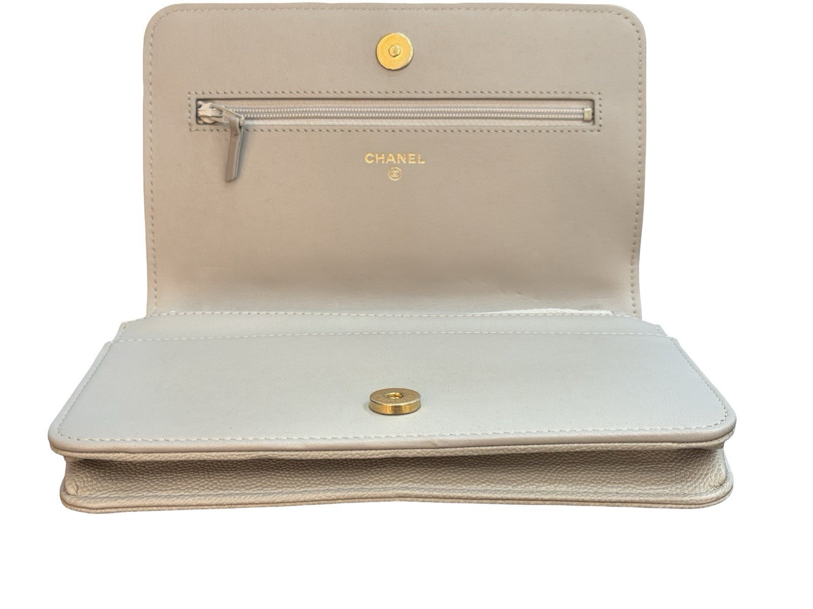 Chanel Caviar, Quilted Boy Wallet On Chain Grey ￼