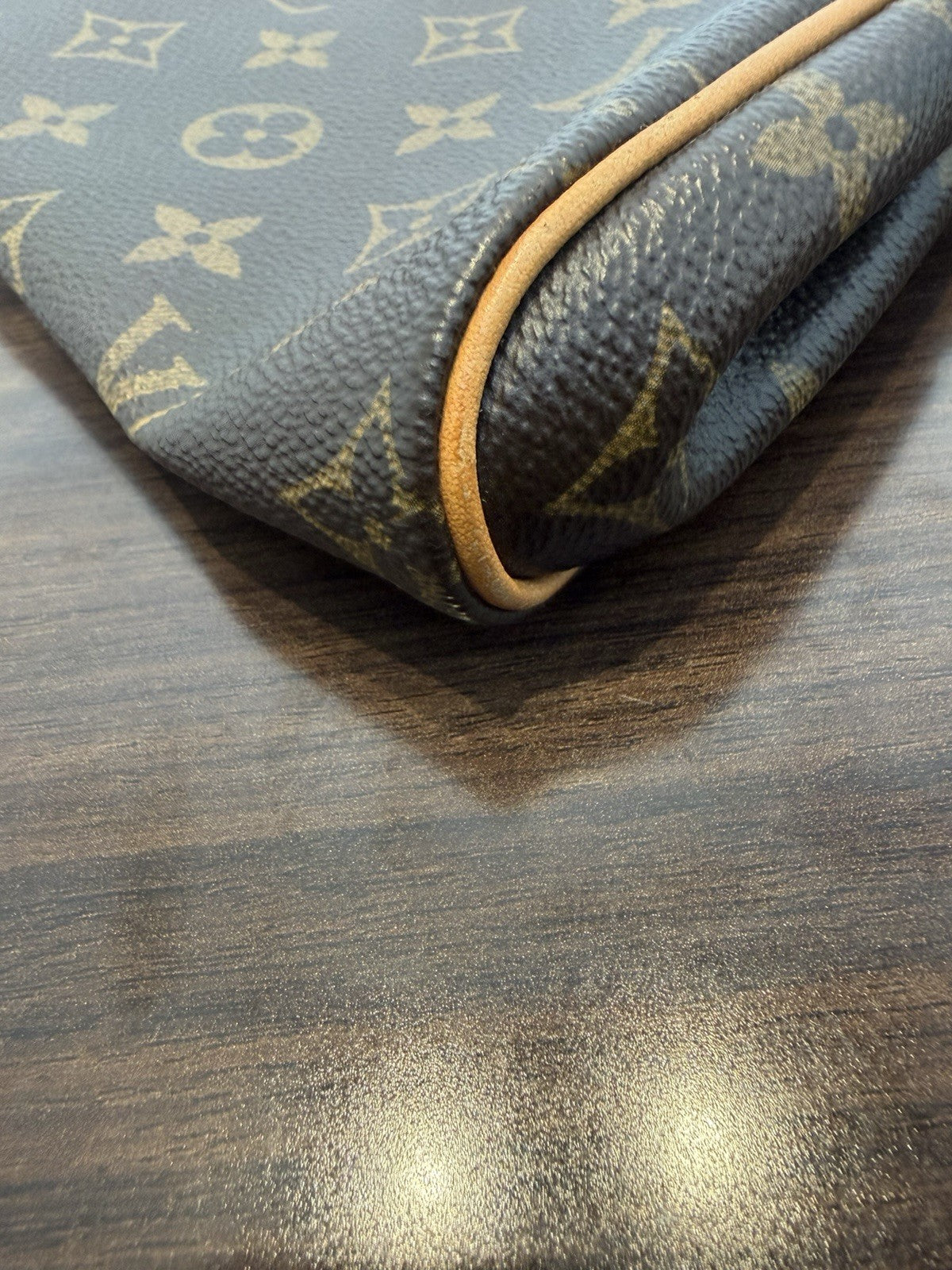 Louis Vuitton Monogram Eva Clutch Brown Shoulder Bag