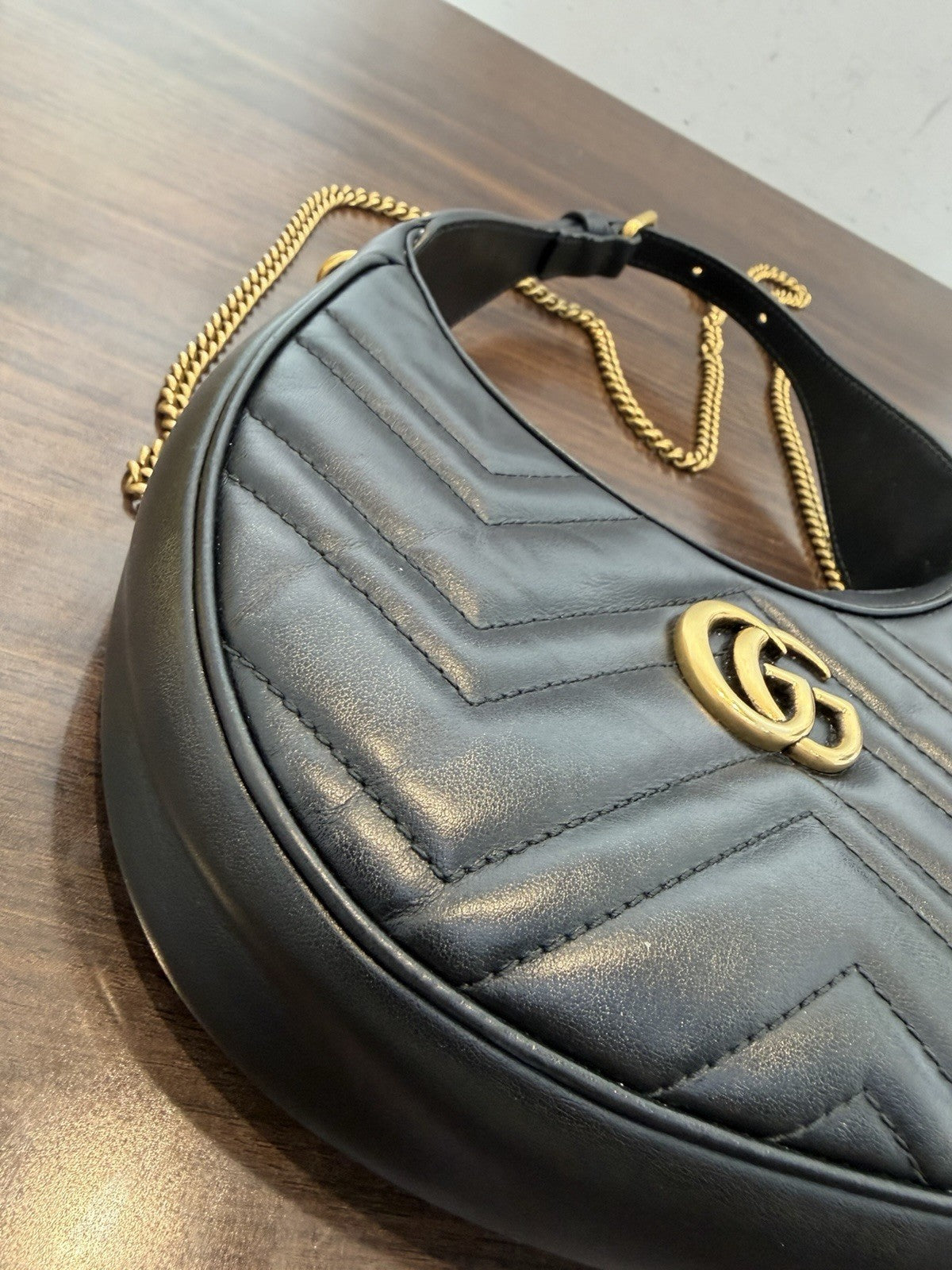 Gucci Double G Marmont Shoulder Bag In Black 