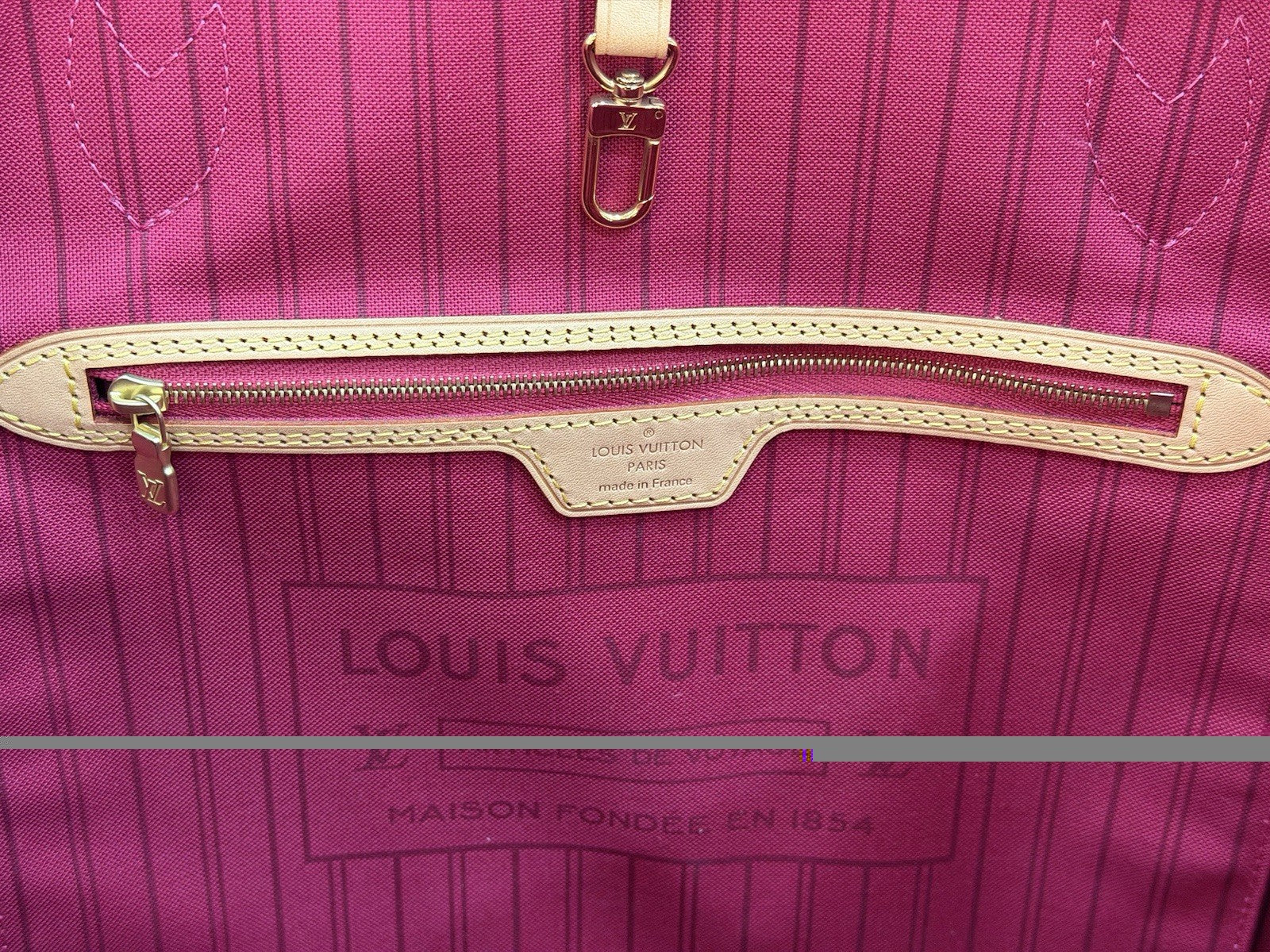 Louis Vuitton Neverfull NM Tote Limited Edition Patches Monogram Canvas MM