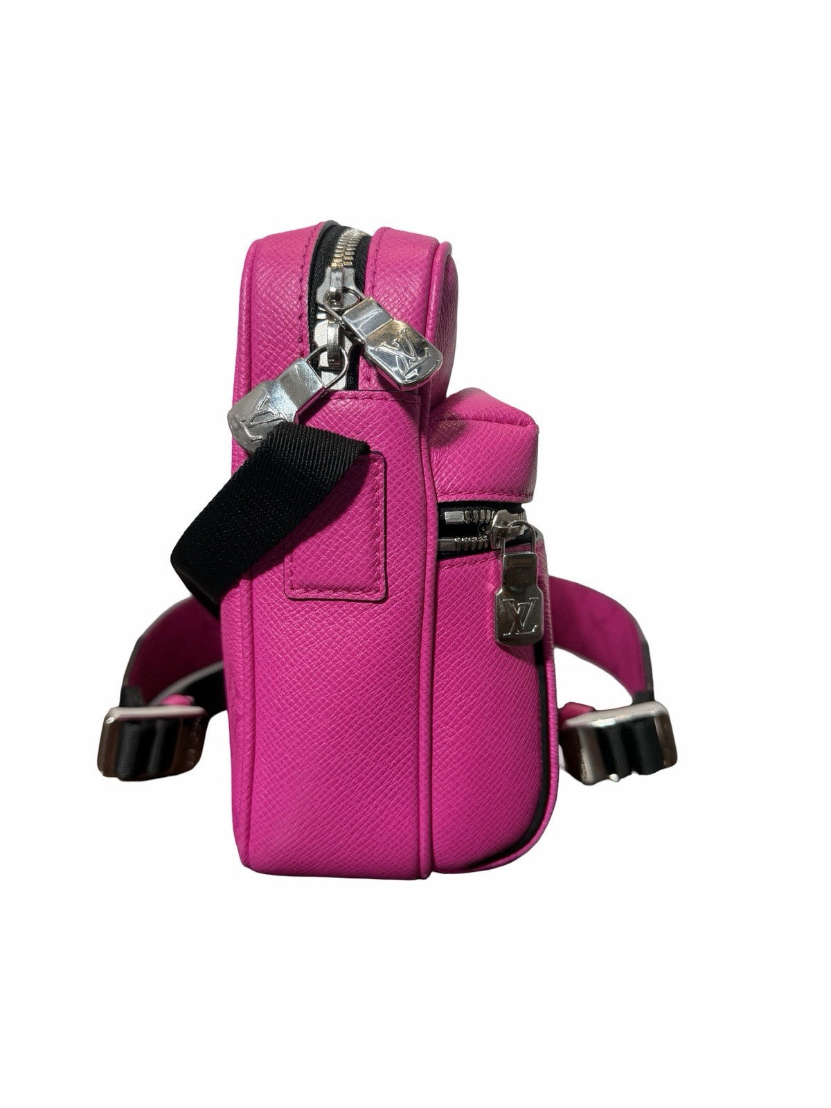 Louis Vuitton Taigarama Outdoor Messenger Fuchsia