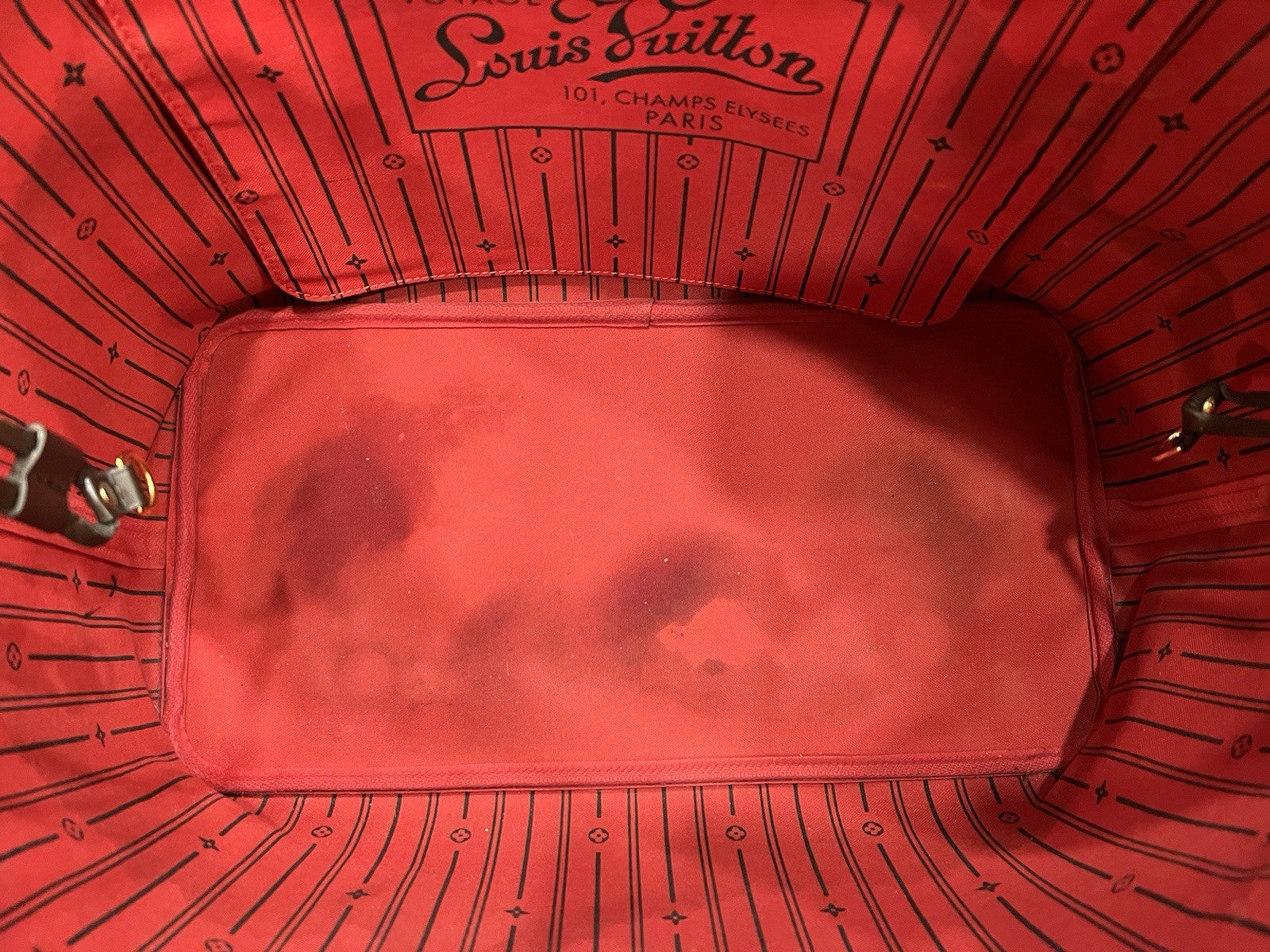 Louis Vuitton Neverfull GM Tote Bag In Damier Ebene Canvas With a Red Interior