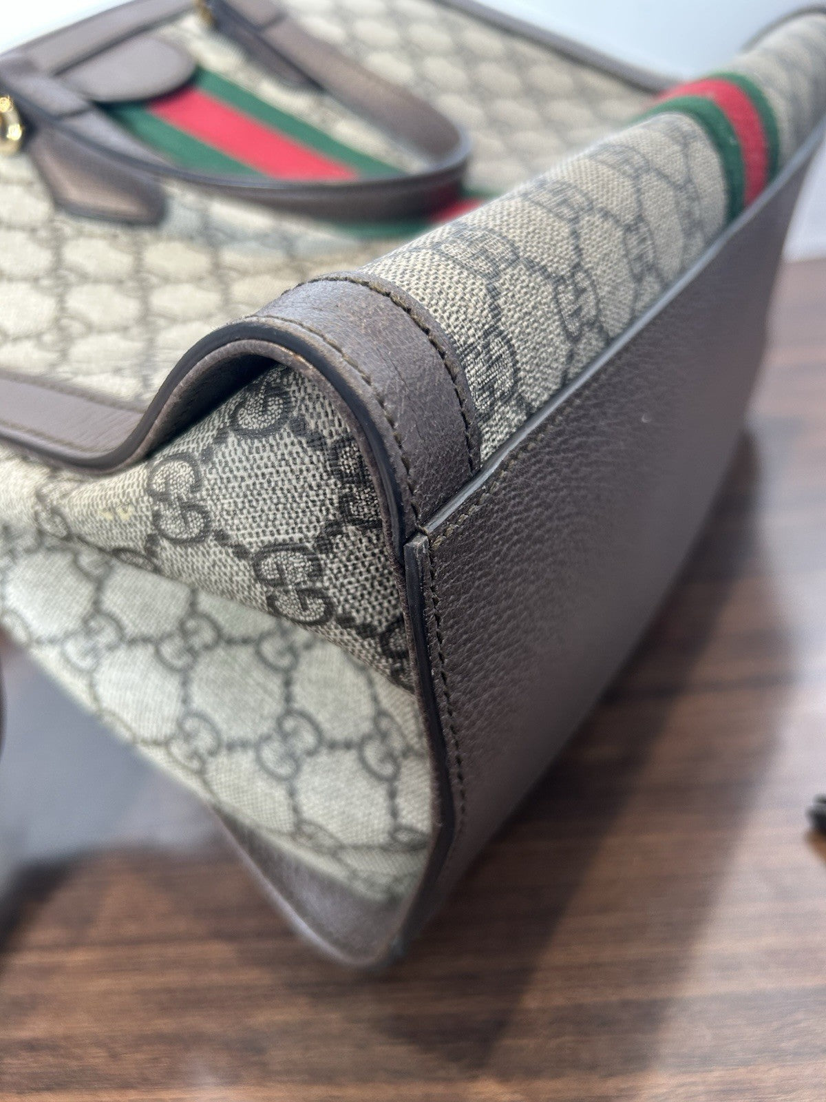 Gucci GG Supreme Ophidia Medium Top Handle