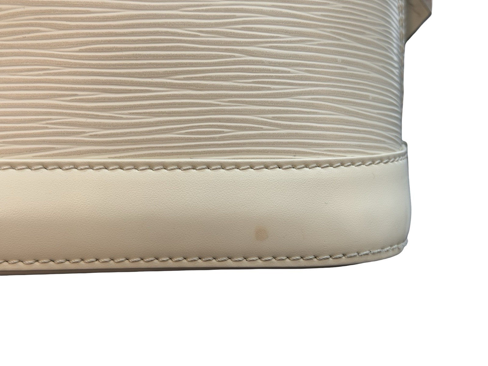 Louis Vuitton Epi Alma BB Ivory