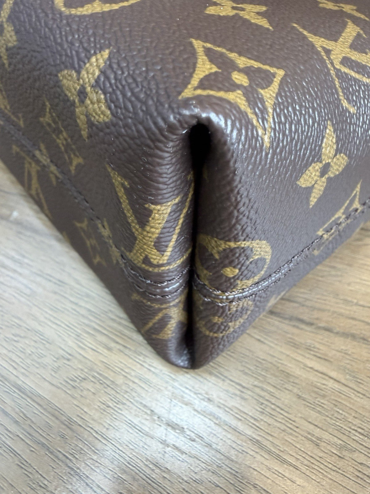 Louis Vuitton LV Monogram Carryall East West