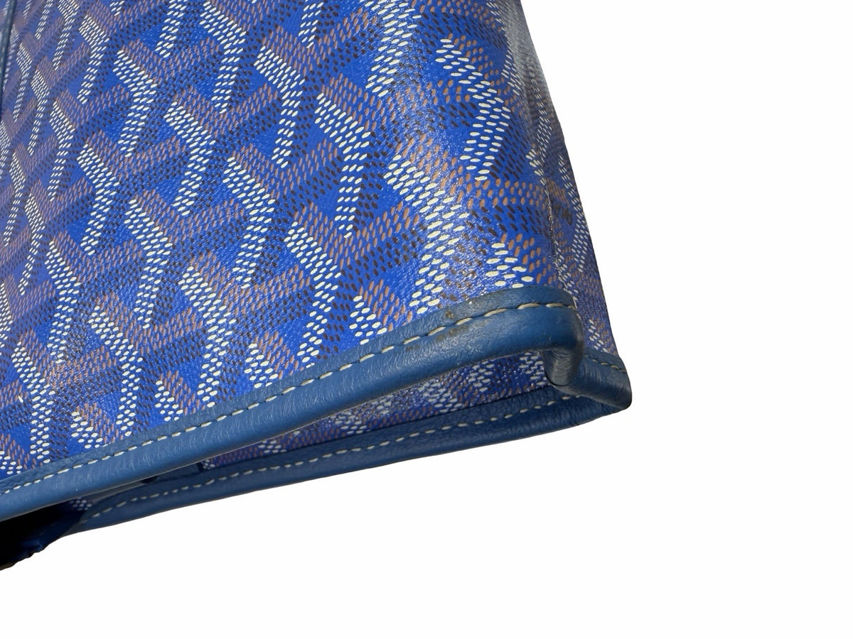 Goyard Goyardine Jouvance Toiletry Pouch Sky Blue MM