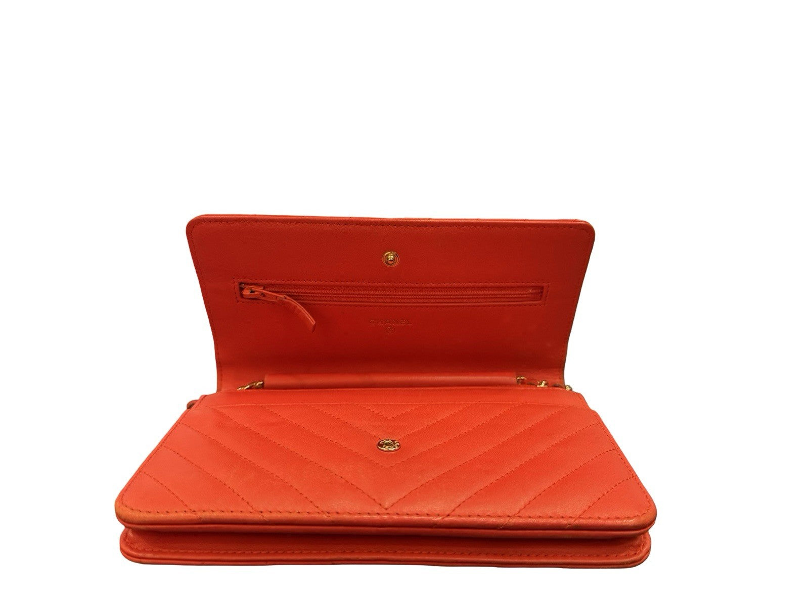 Chanel Red Classic Chevron Wallet On Chain
