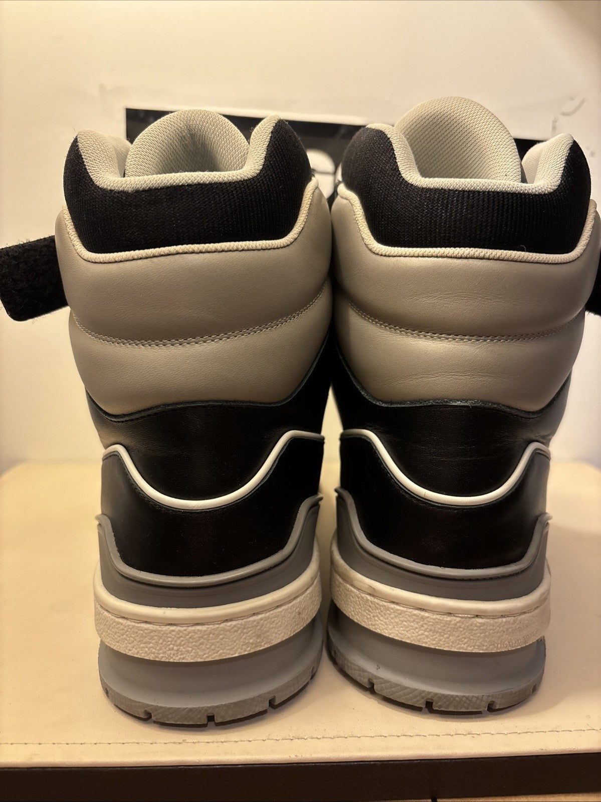 Louis Vuitton Montana Iv Trainer Leather High trainers