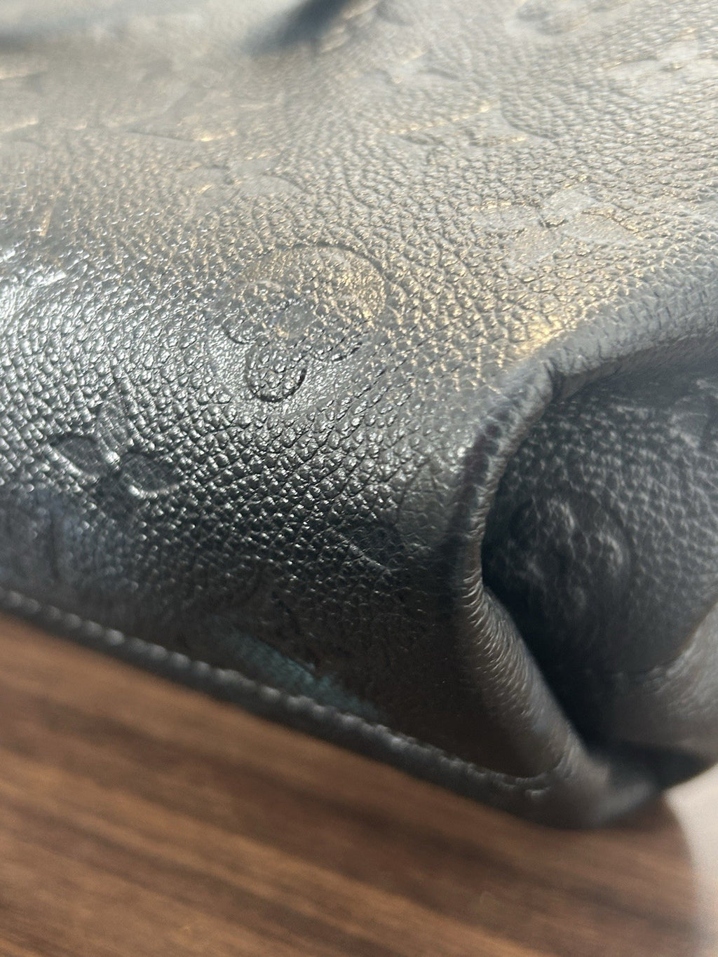 Louis Vuitton Babylon Tote MM