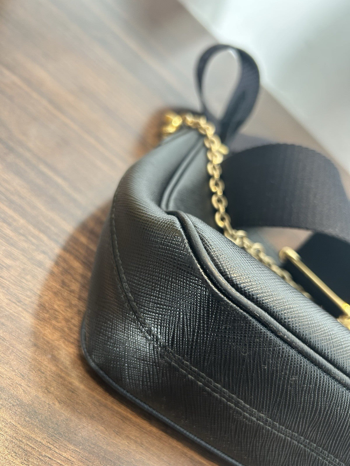 Prada Re-Edition 2005 Saffiano leather bag