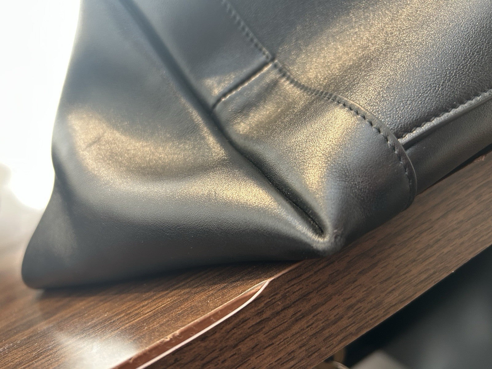 Saint Laurent Tanger tote bag in black smooth leather