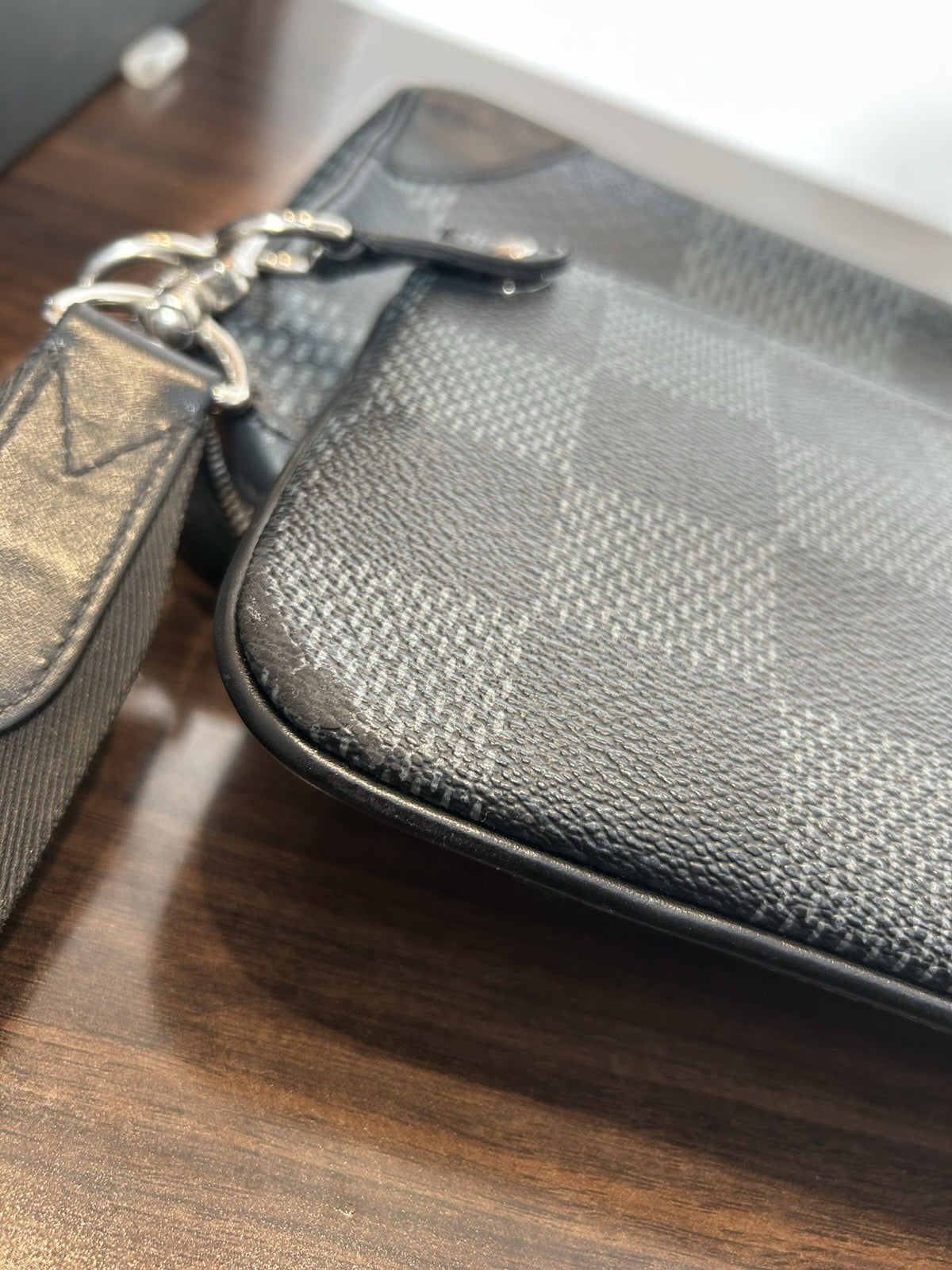 Louis Vuitton Trio Messenger Damier Ebene