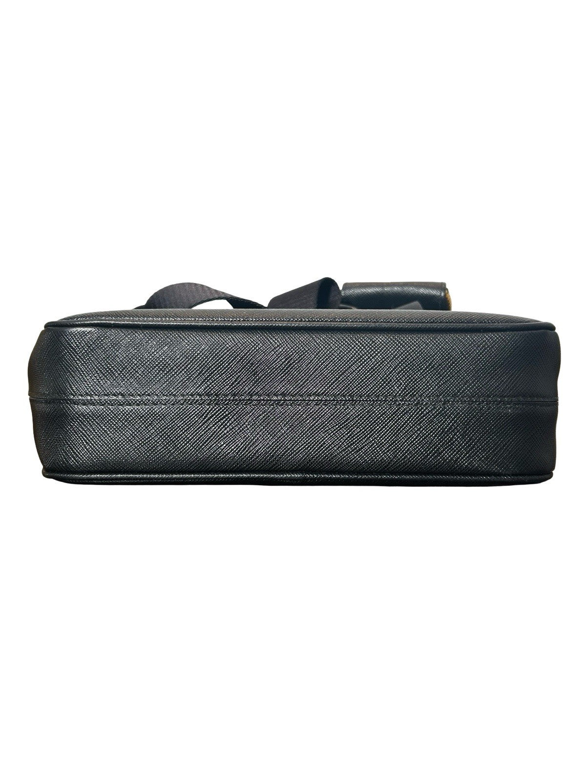 Prada Re-Edition 2005 Saffiano leather bag