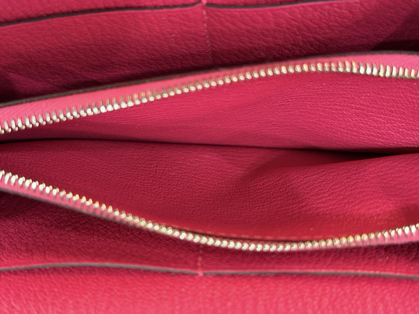 Hermès Kelly To Go Chevre Mysore Shoulder Bag Rose Mexico