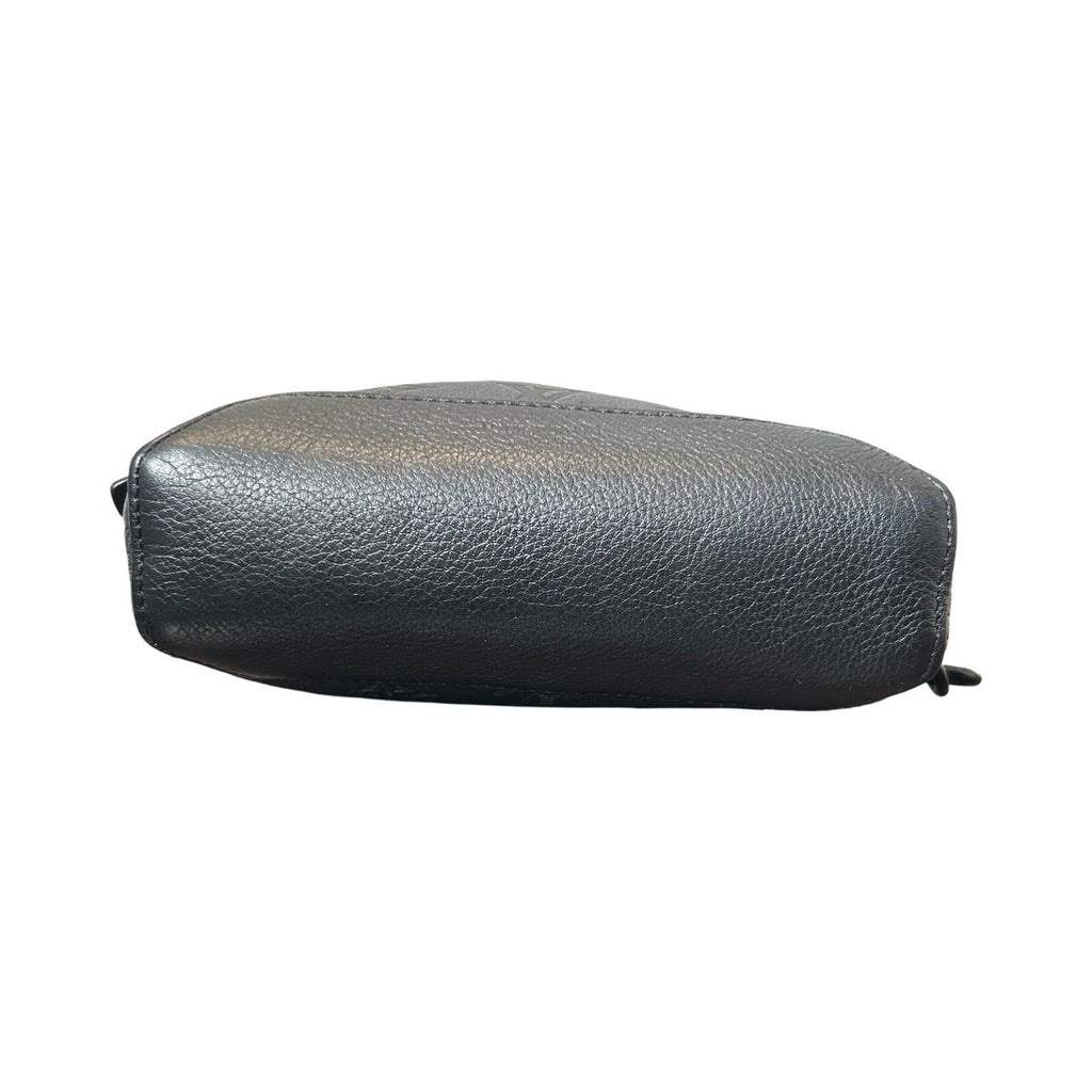 LOUIS VUITTON Taigarama Duo Slingbag Black