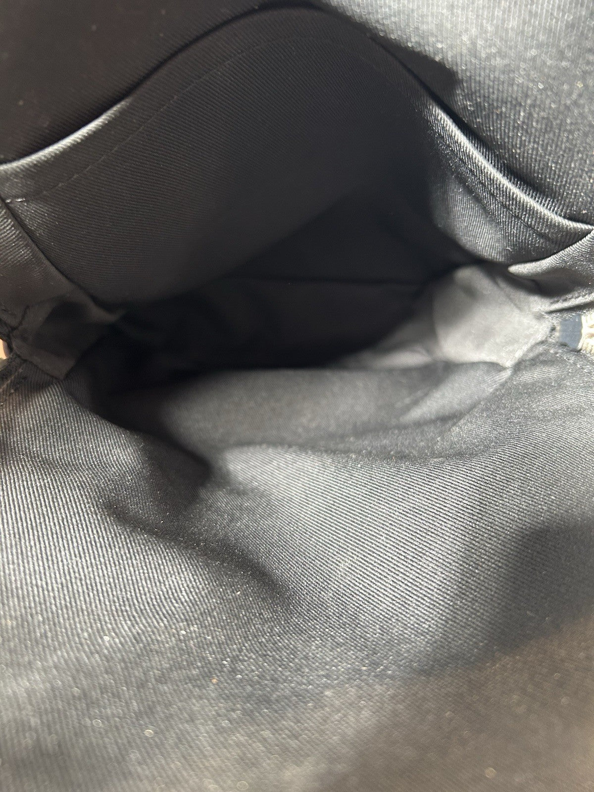 Louis Vuitton Avenue Sling Bag Damier Graphite