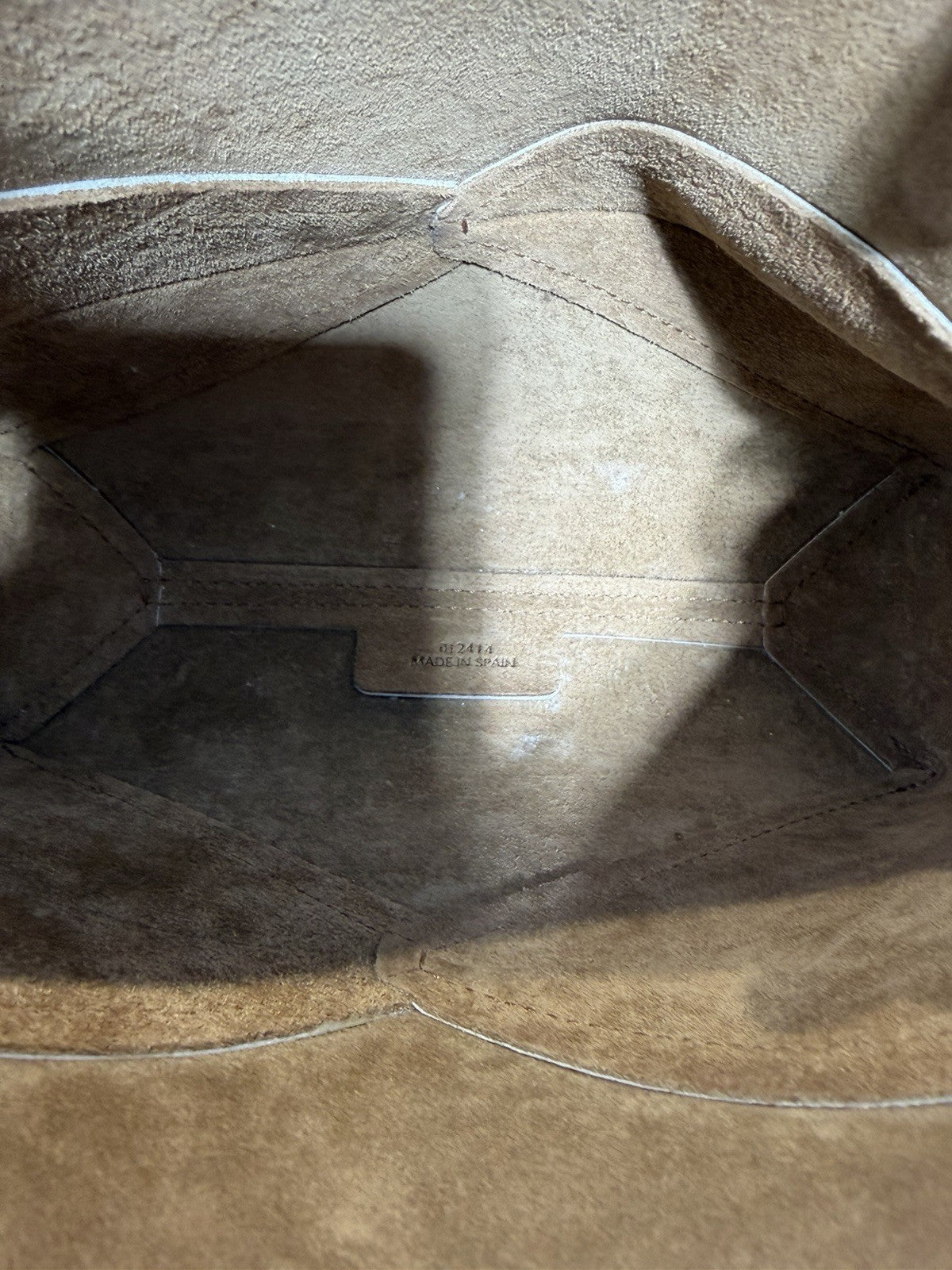 ￼Loewe Puzzle Fold Leather Shoulder Bag