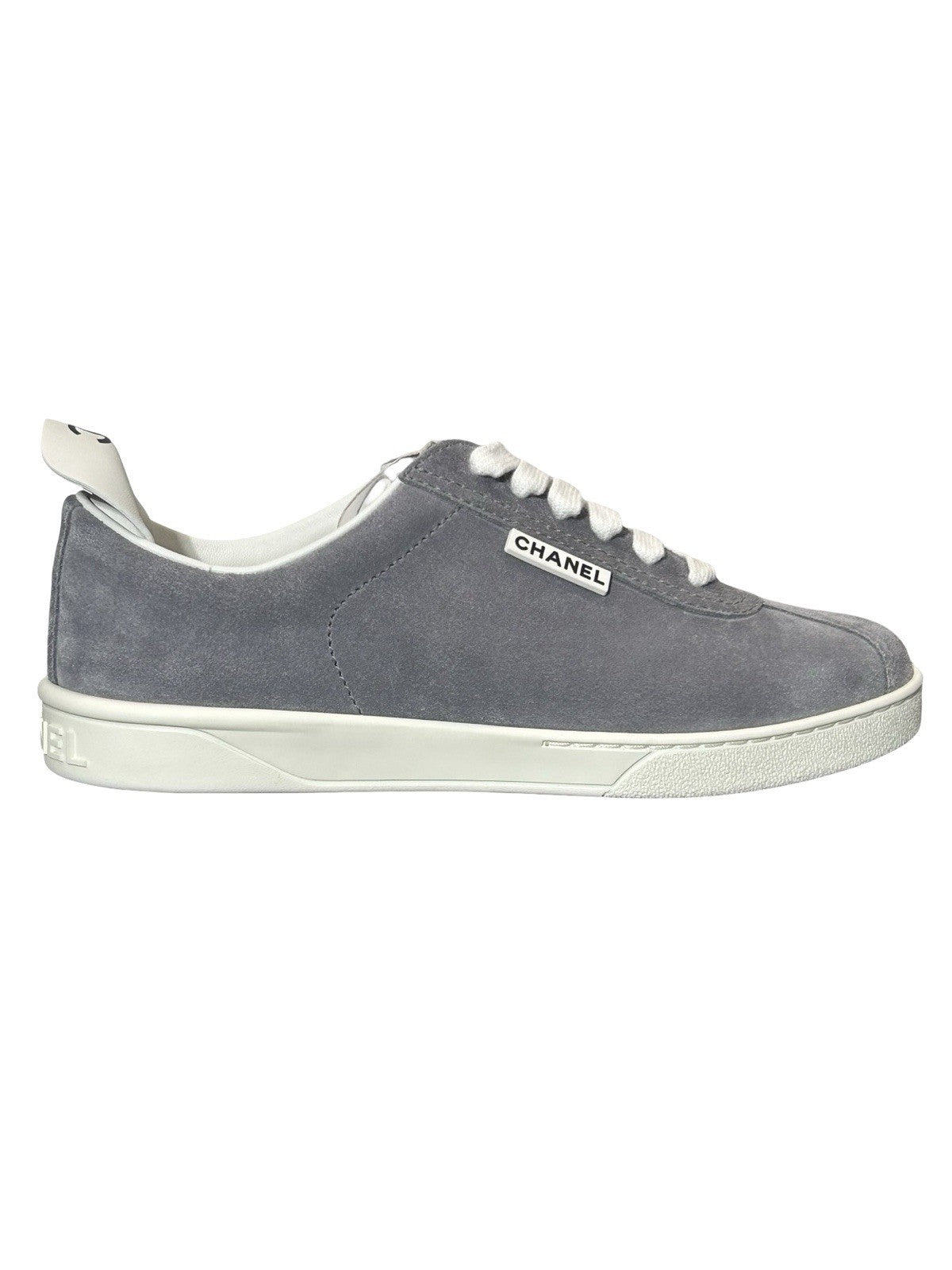 Chanel Women's CC Low-Top Flat Runner Sneakers Suede Size 40