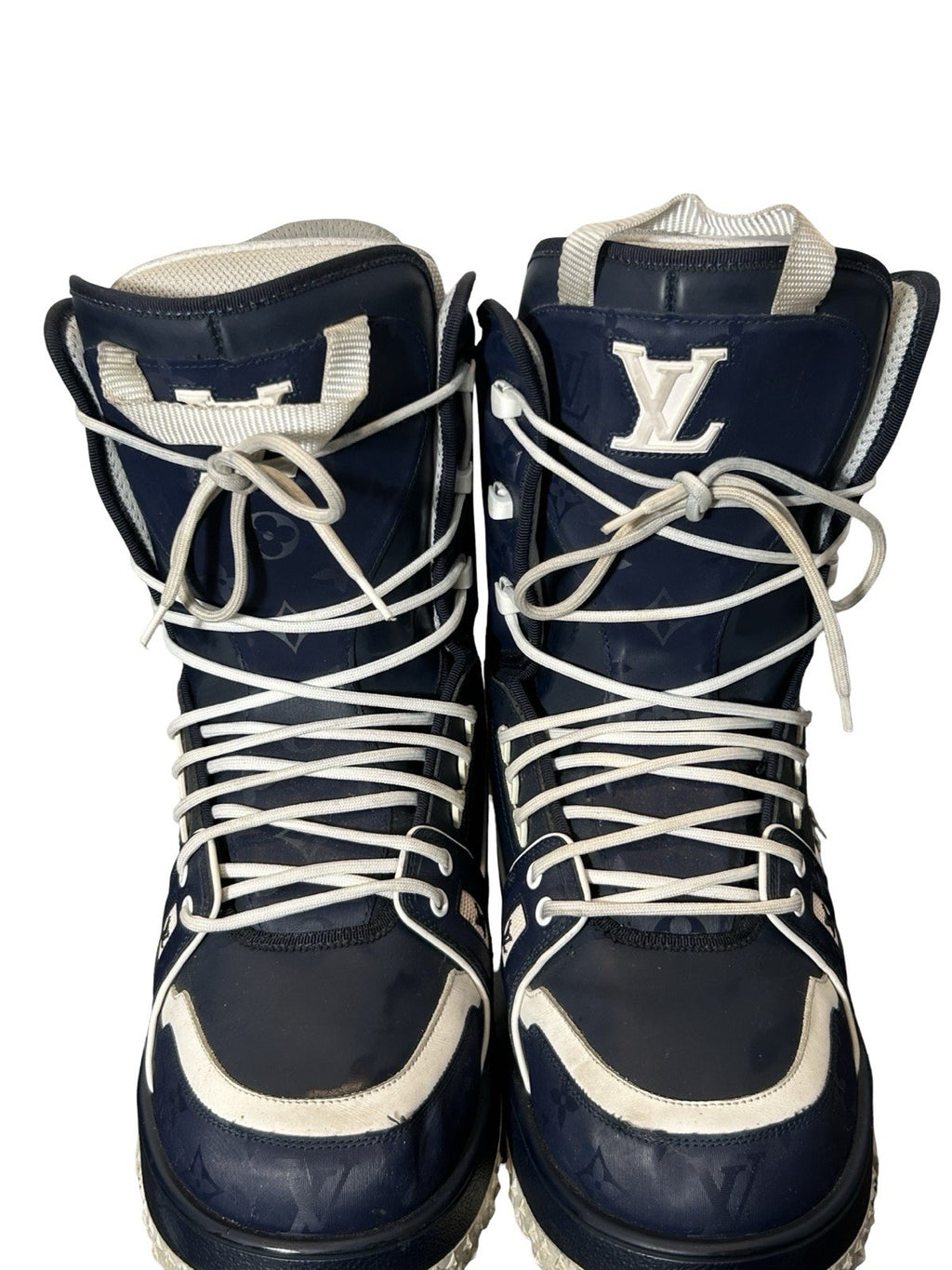 Louis Vuitton LV Snow Boots Marine navy and white colorway Size 10LV / 11US