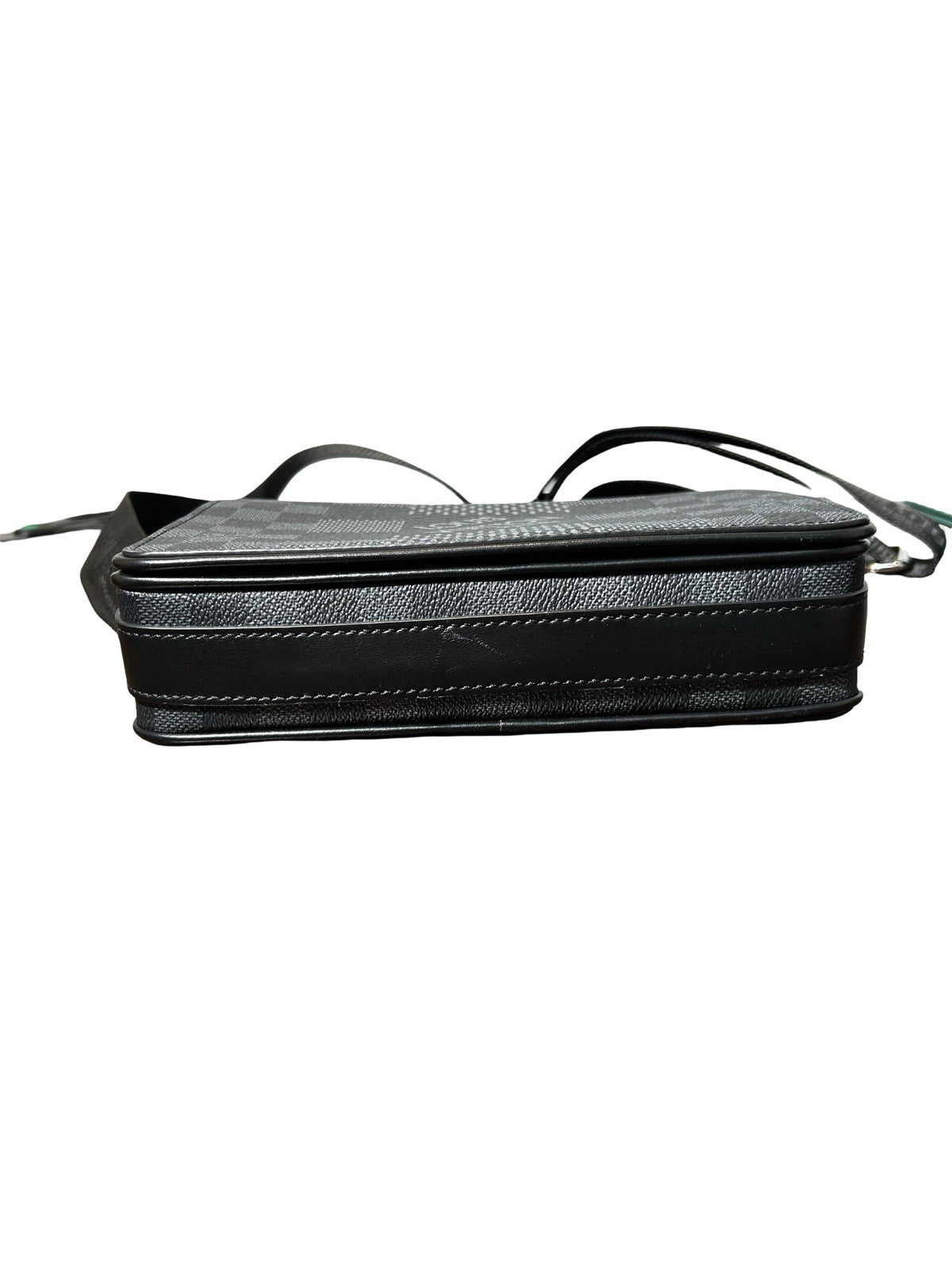 Louis Vuitton Studio Messenger Bag Limited Edition Damier Graphite 3D