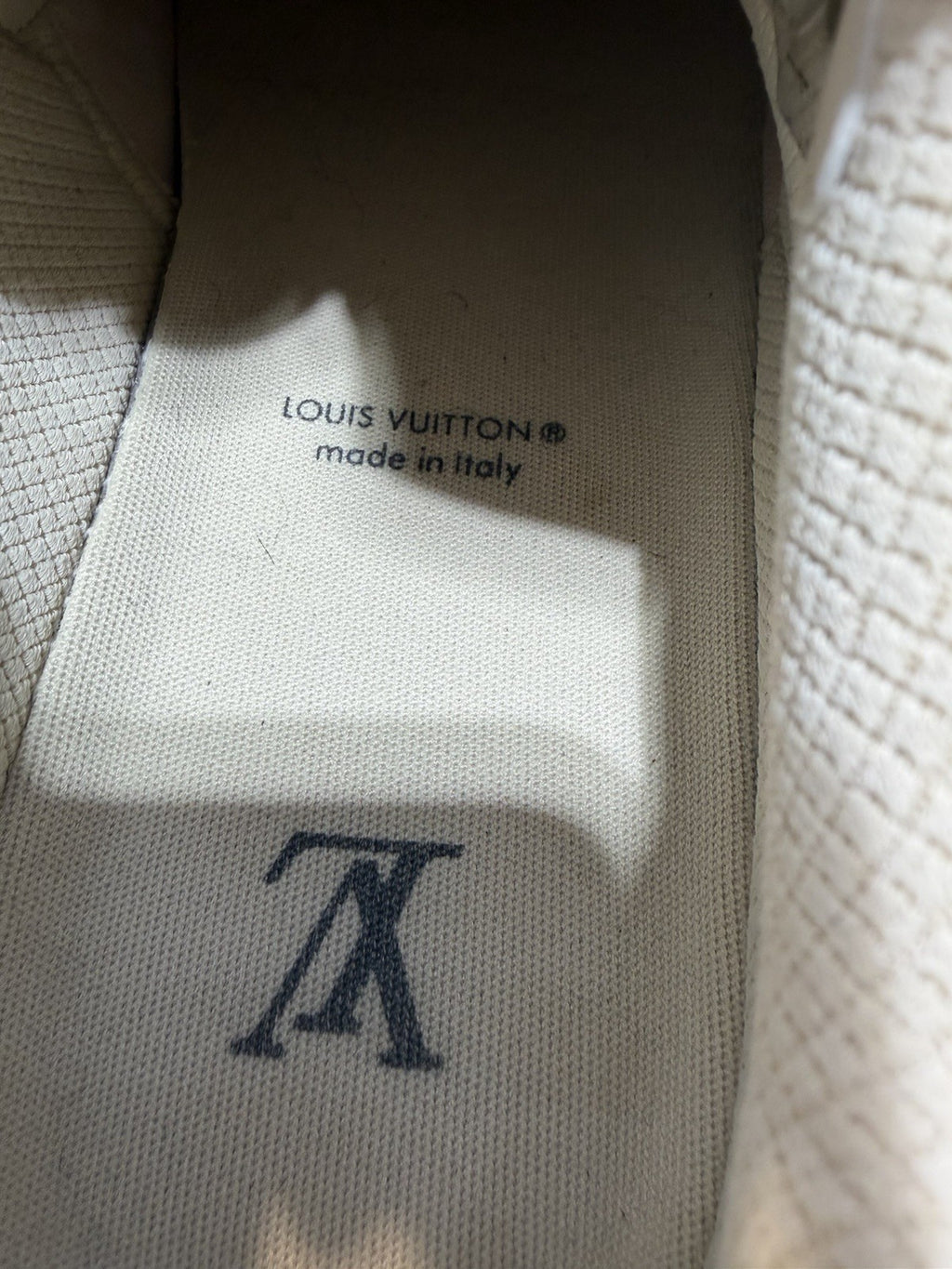 Louis Vuitton LV Runner Tatic Sneakers LV Size 9/ US Size 10
