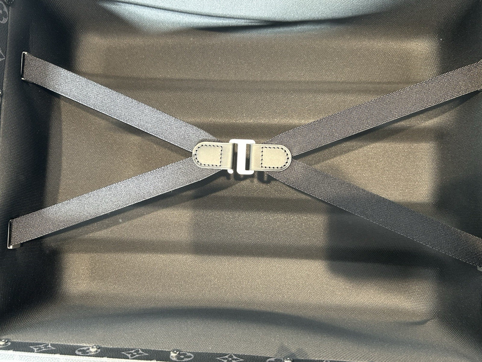 Louis Vuitton Rolling Trunk Trolley 