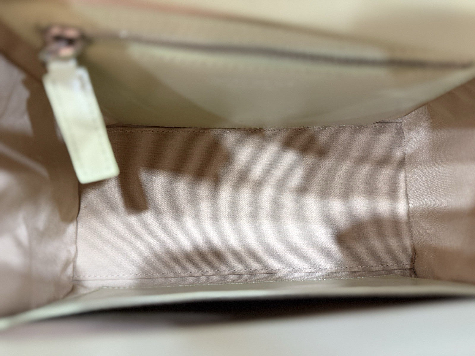 Givenchy Antigona Lock Bag Leather Mini Avocado Green