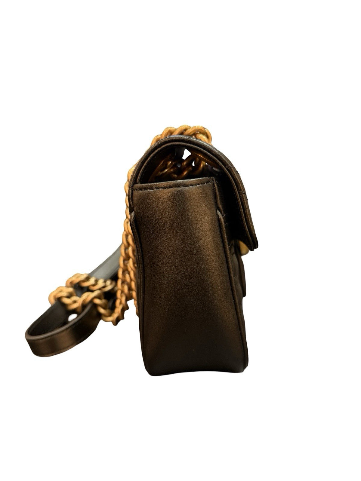 Gucci GG Marmont Flap Bag Matelasse Leather Mini