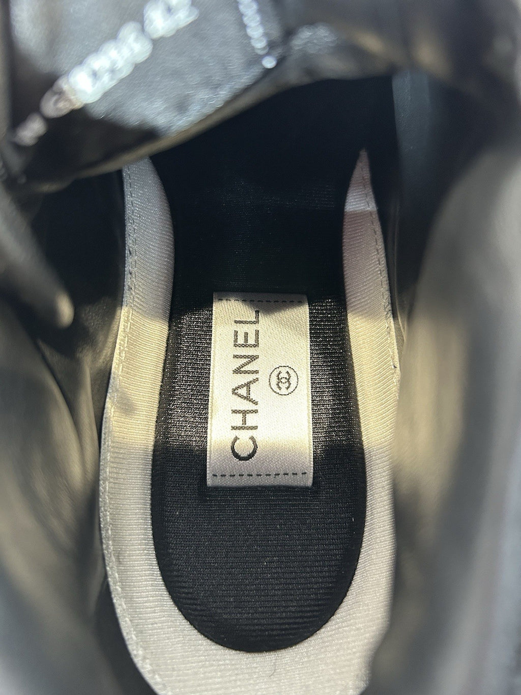 Chanel Sneakers 42 