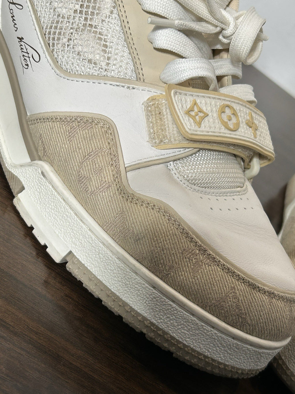 Louis Vuitton LV Trainer Line Sneakers In White Beige Size 9.5 LV / 10.5 Us