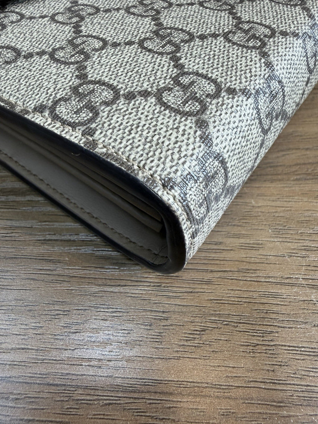 Gucci  Leather Dionysus Chain Wallet