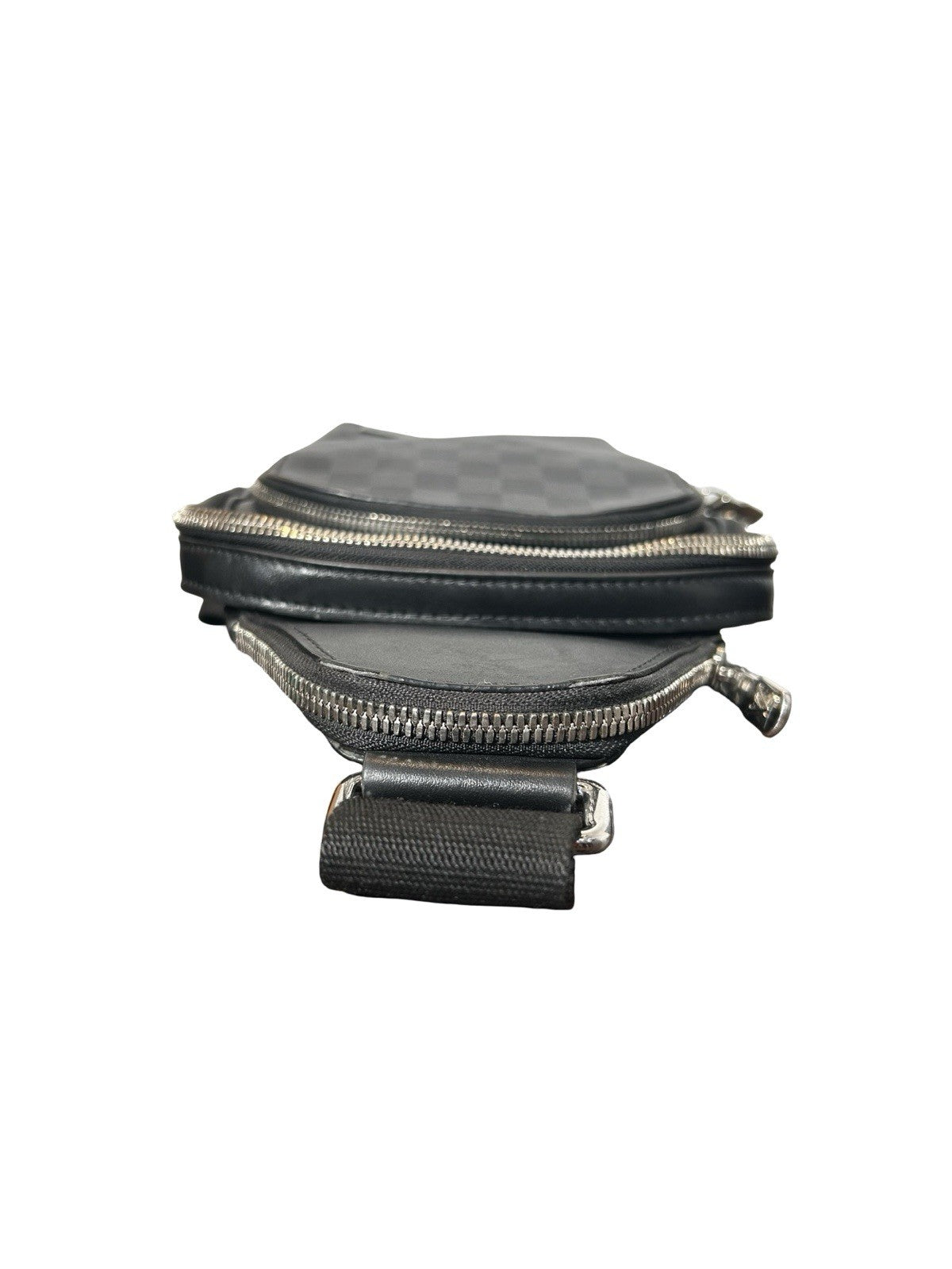 Louis Vuitton Avenue Sling Bag NM Damier Graphite (3)