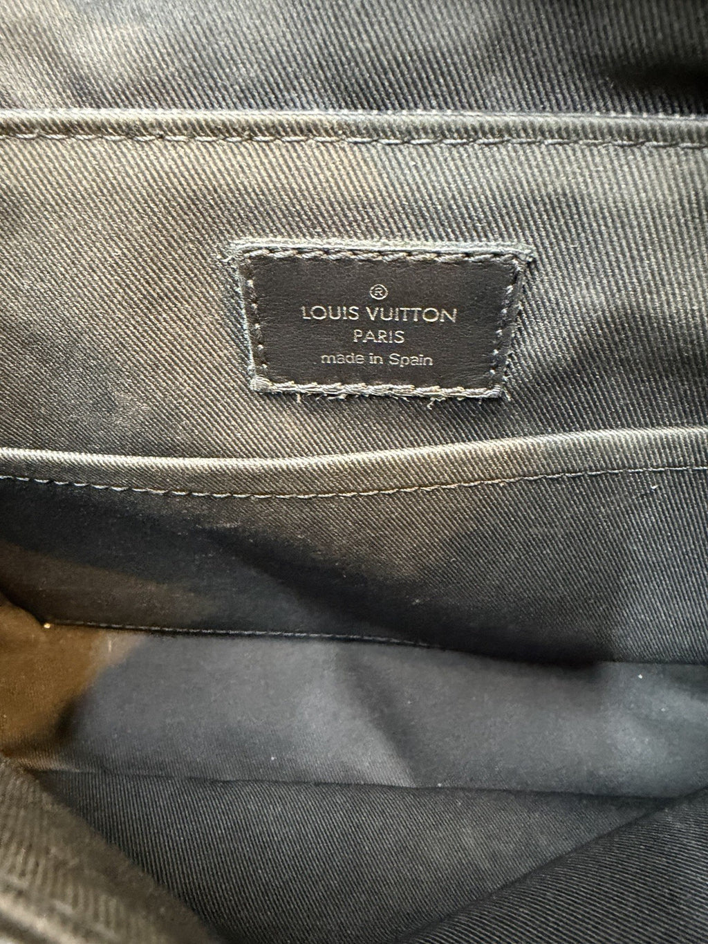 Louis Vuitton Damier Graphite District PM