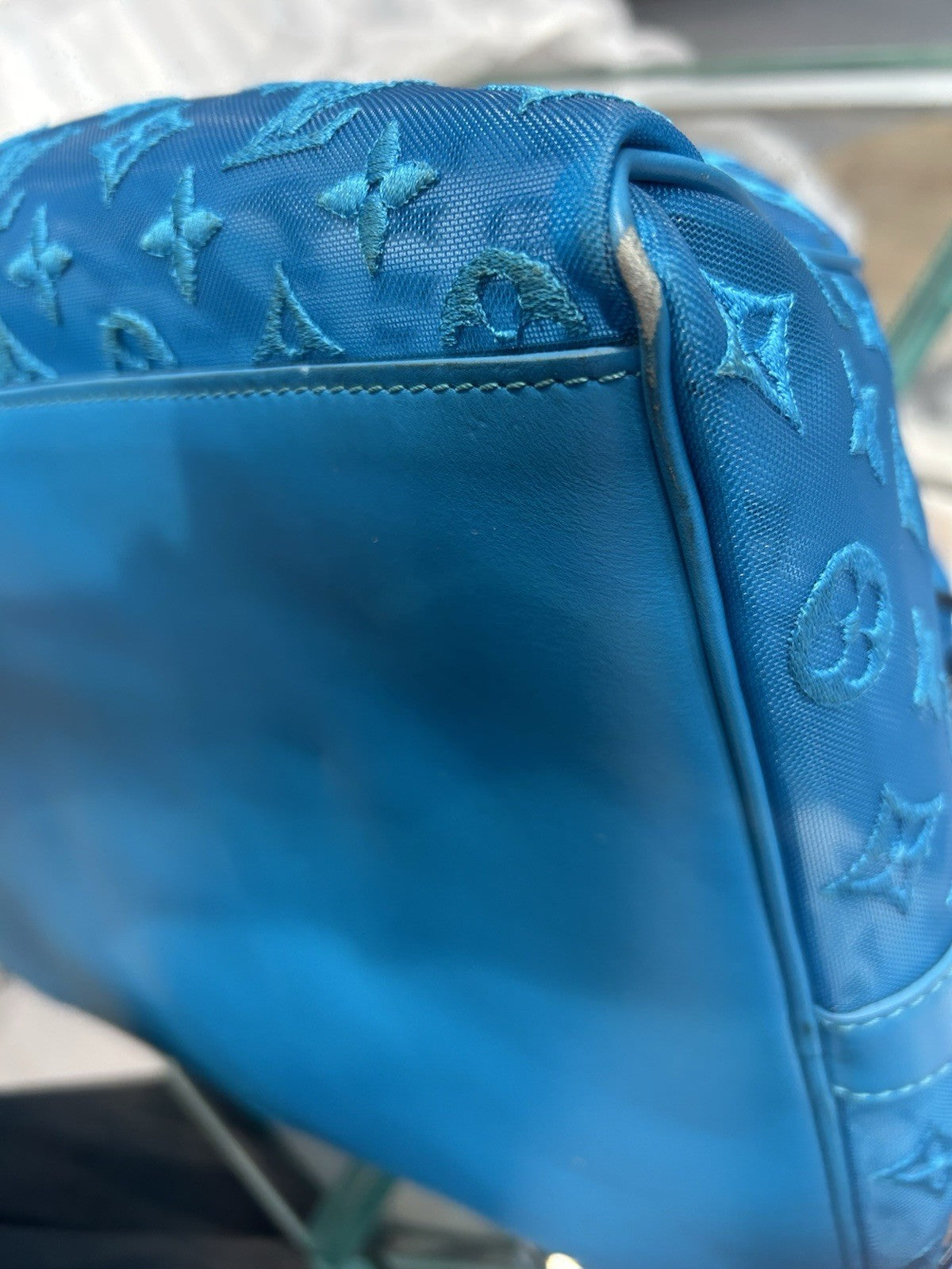 Louis Vuitton Mesh Keepall Bandouliere