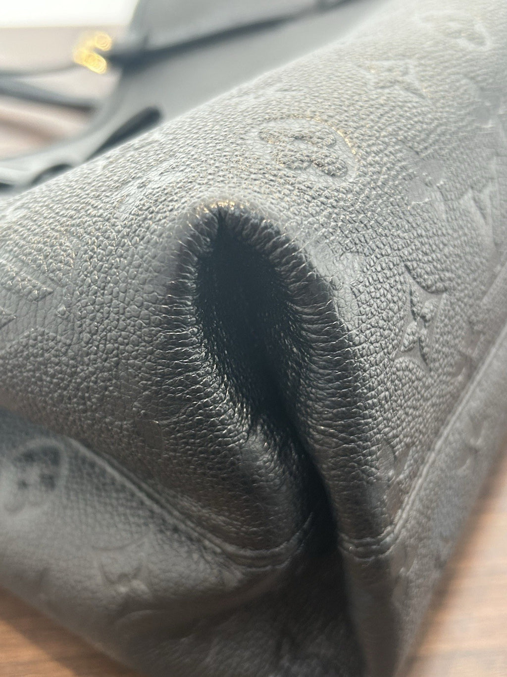 Louis Vuitton Babylon Tote MM