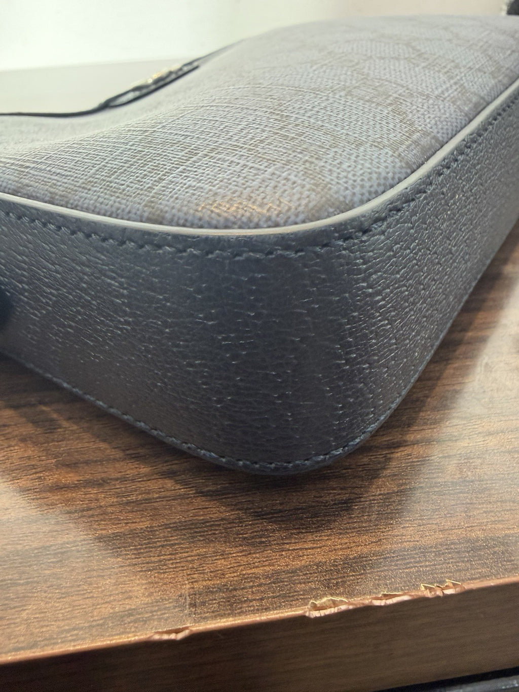 Gucci GG Supreme Crossbody Bag