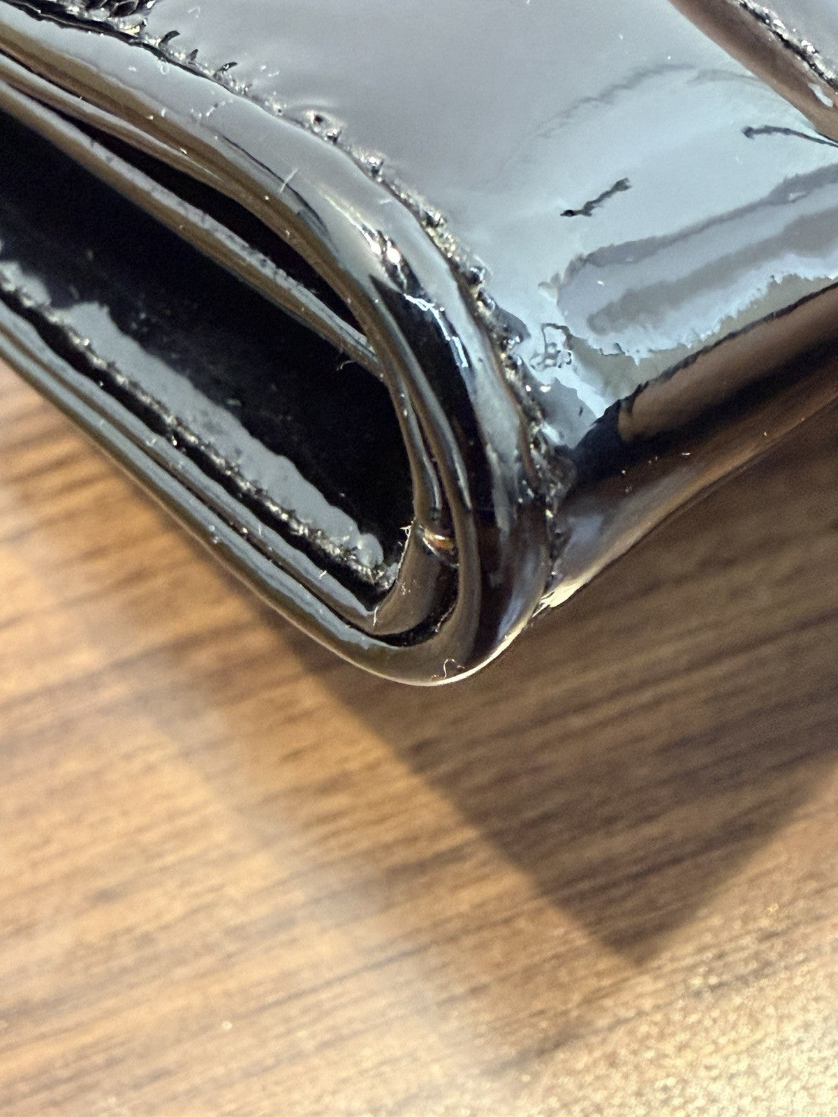 Saint Laurent  Medium Monogram Vicky Black Patent Should bag 