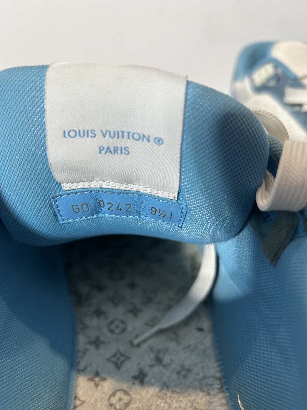 Louis Vuitton Trainer Low Strap Blue Denim And Leather Size 9.5 LV / 10.5